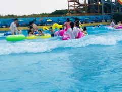 -热带风暴水上乐园