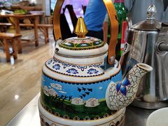 -粘豆包柴火铁锅炖