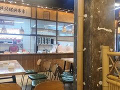 -丽丽三鲜螺蛳粉(田林路店)
