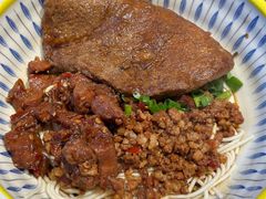 -辣肉面大王(天平路店)