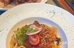 Bolivian-style Meat Sauce Pasta