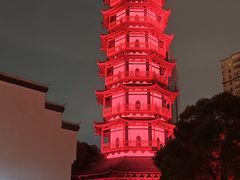 -绳金塔