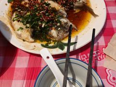三椒蒸鲈鱼-荆九爷爆炒桥头三嫩(夫子庙店)
