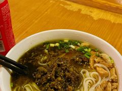 -矮子粉店1985·长沙米粉(湘春路店)