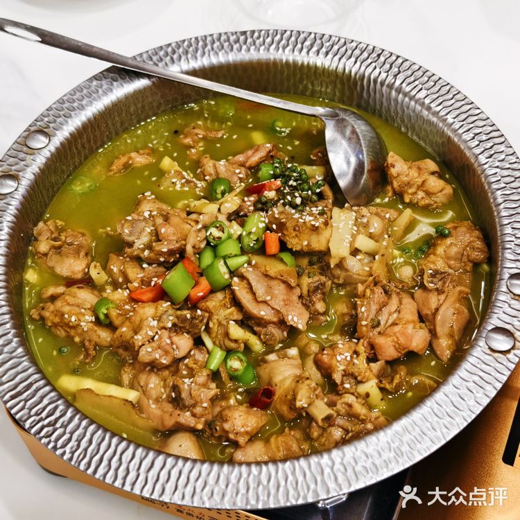 来沧州必须要吃一顿0317火锅鸡