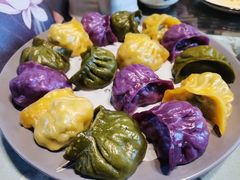 手工彩色蒸饺-素心斋素食餐厅