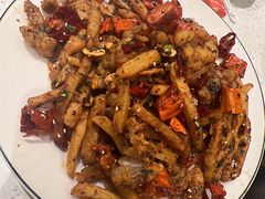 -三人行骨头王火锅(长寿店)