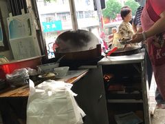 -老嘢扣肉糯米饭(云亭街店)