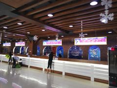 -乔波室内滑雪场