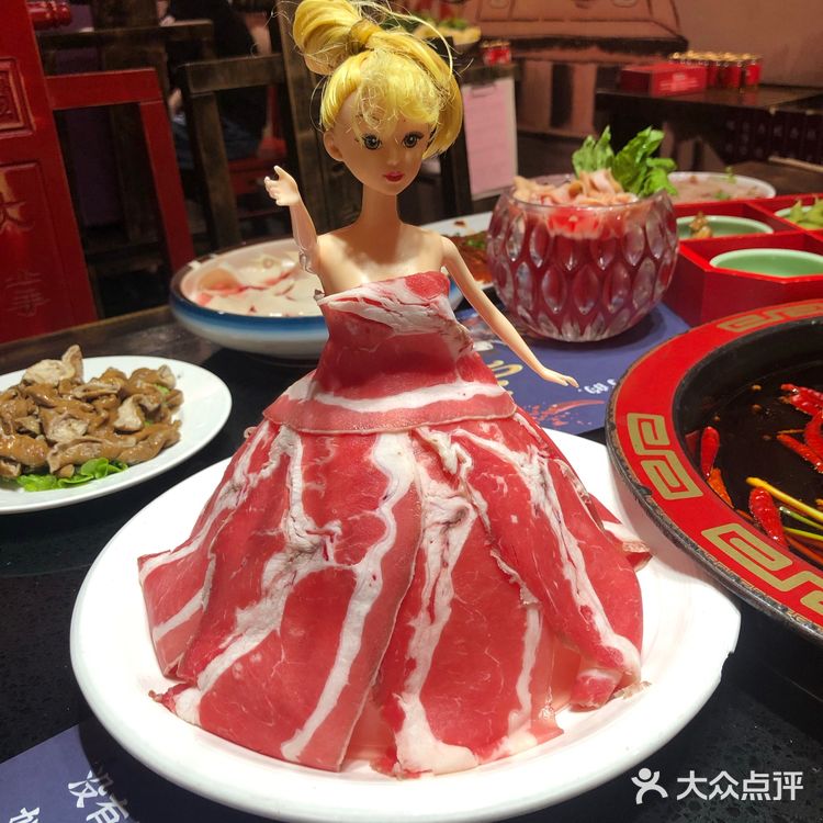 火锅大成都怎么可以没有火锅 里面很大