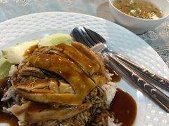 -Pier 21 (Terminal 21 Asok)
