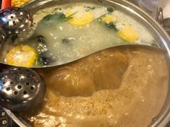 -鲜入围煮花胶鸡海鲜火锅