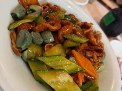 腊八蒜烧肥肠-新侨小馆(东直门北小街店)