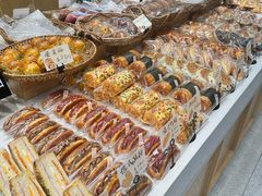 -面包森林(鲁邦风情街店)