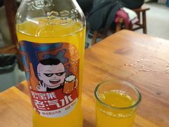 宏宝莱老汽水-宝瑞门钉肉饼店