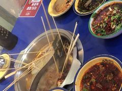 -马路边边火锅串串(观前街店)