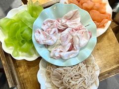 鱼肚-肖肖酸萝卜鱼火锅(总店)
