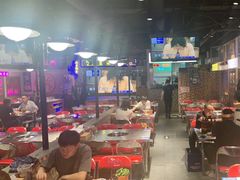 大堂-马路牙子烧烤音乐酒馆(望京店)