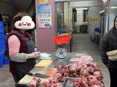 -标记美食新鲜猪杂(兴南大道店)