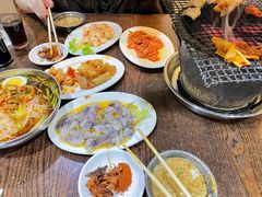 -韩风烤牛肉冷面店