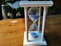 -发饰美男士增发补发假发定制店