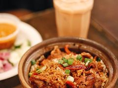 禤記瓦煲鸡饭-马来西亚美食街