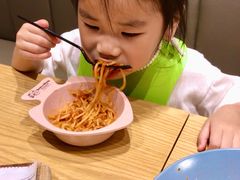 -LO CALCOW卡路力轻食主义餐厅(陆家嘴店)