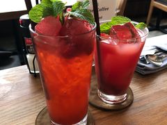 -ROAST coffee & eatery