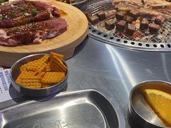 -马路牙子烧烤音乐酒馆(望京店)