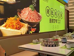-洪氏嗨捞·广东猪肚鸡·椰子鸡火锅(西咸万象城店)