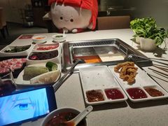 -海底捞火锅鲜切牛肉主题店(长寿路店)