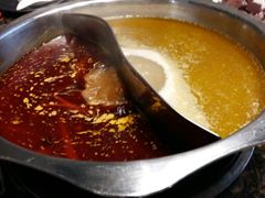 -菌海森林·非遗野生菌火锅(西山区滇池路摩根道店)