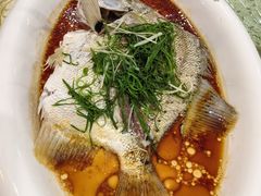 -鹏城人家海鲜酒家·23年老字号(较场尾店)