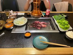 -臻牛烤肉