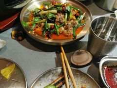 -围炉肉舍丹东海鲜烤肉·烤活鳗(步行街店)