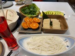 -菌子鲜汤野生菌锅