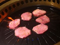 -炼火烤肉店
