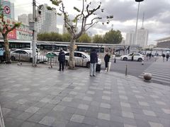 -三叶眼镜城批发市场(上海火车站店)