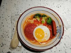 -百威KTV(恒福路店)