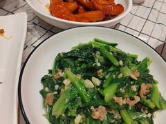 -荆楚渔艺堂·鱼头泡饭(江堤中路店)