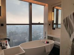 -云厨·高空西餐厅(成都瑯珀·凯悦臻选酒店)