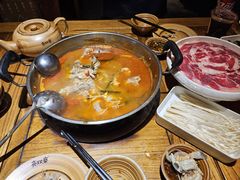 -亮欢寨酸汤鱼(沙冲路店)