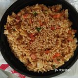 小龙虾也很新鲜，肉劲道弹牙；辣炒花蛤是甜辣口的