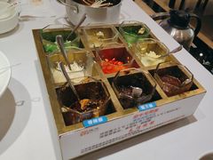 -德天肥牛海鲜火锅(城西银泰店)