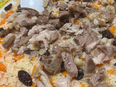 羊肉黄萝卜手抓饭-新疆红柳花餐厅(新洲店)