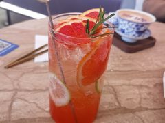 西柚气泡水-玲婧胡同·生日蛋糕·餐厅(嘉里城店)