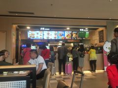 门面-德克士(西站站内店)