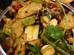 干锅牛蛙-兴农记