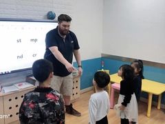 -英孚教育青少儿(宝龙中心)