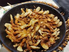 嘎鱼卷子锅-华盛园卷子王农家菜水库鱼